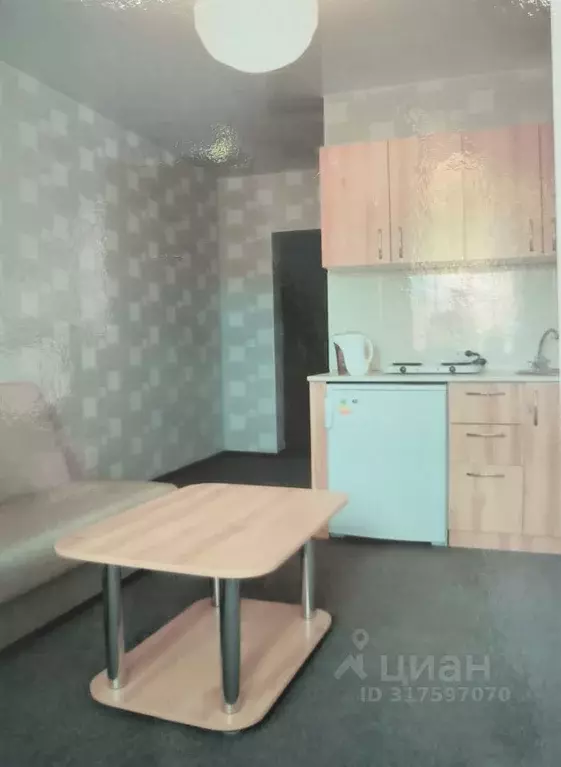 Комната Красноярский край, Красноярск ул. Писарева, 19 (18.0 м) - Фото 0