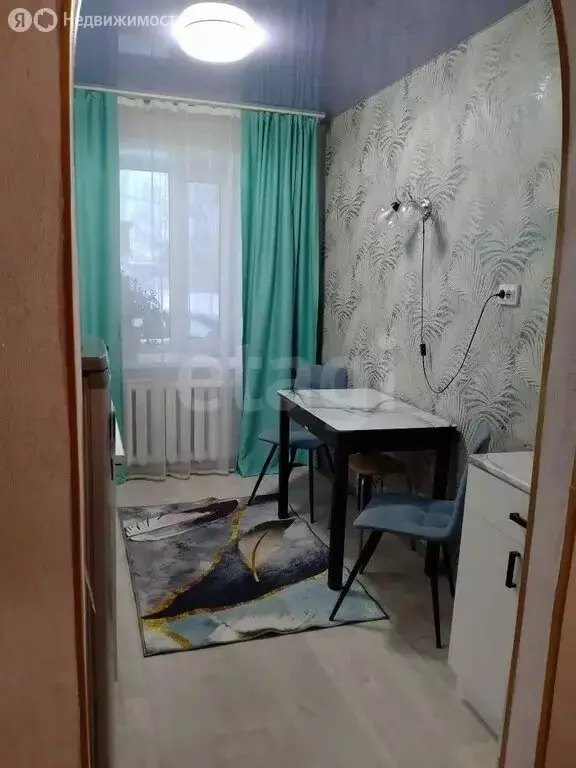 3-комнатная квартира: Курган, микрорайон Черёмухово, улица ... - Фото 2