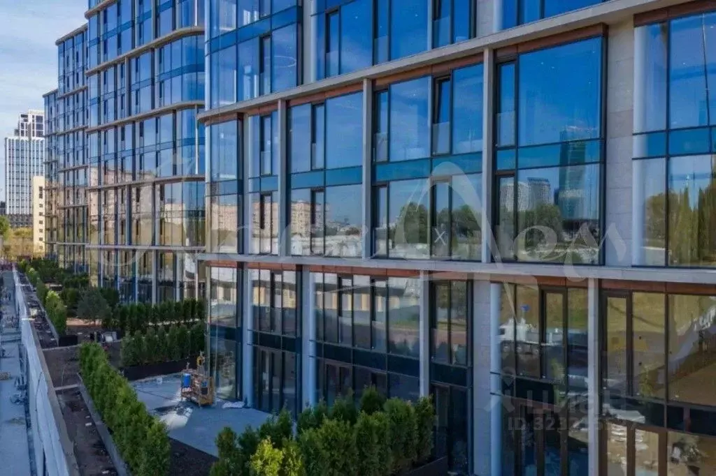 4-к кв. Москва ул. Братьев Фонченко, 1к3 (180.1 м) - Фото 1