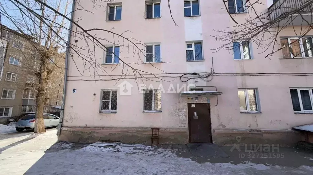 2-к кв. Бурятия, Улан-Удэ Комсомольская ул., 6А (43.0 м) - Фото 1