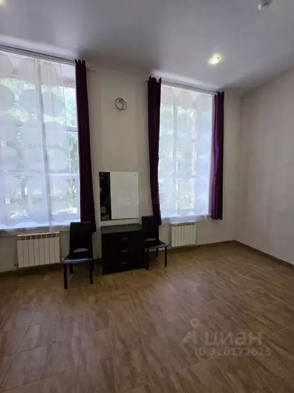 Офис в Ульяновская область, Ульяновск Октябрьская ул., 22с15 (65 м) - Фото 0