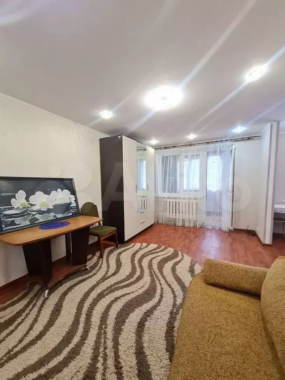1-к. квартира, 30 м, 2/5 эт. - Фото 1