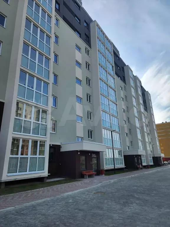 2-к. квартира, 65 м, 1/9 эт. - Фото 0