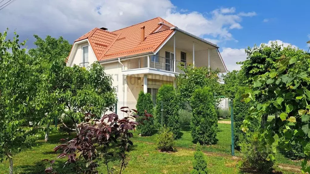 Дом в Краснодарский край, Абинск ул. Козлова, 20 (252 м) - Фото 1