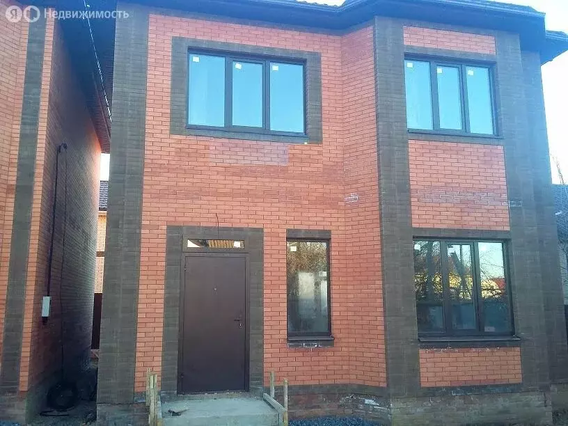 Дом в Ростов-на-Дону, Каскадная улица (120 м) - Фото 1