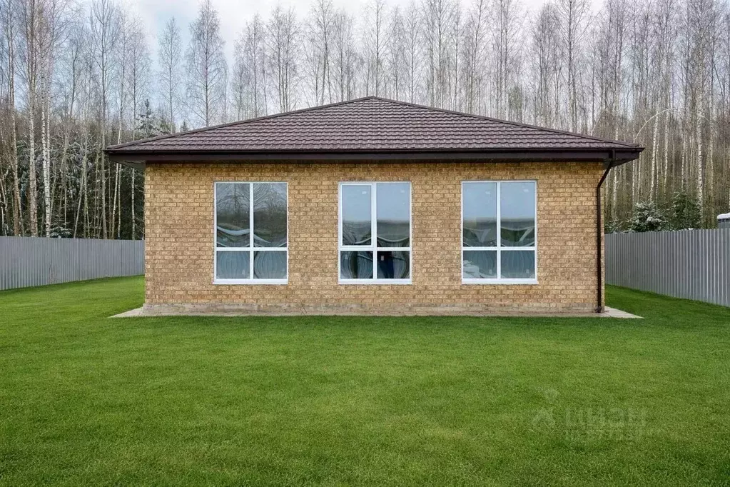 Дом в Тверская область, Калининский муниципальный округ, д. Домниково  ... - Фото 1