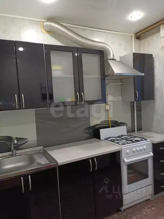 1-к кв. Омская область, Омск Заозерный мкр, ул. Бородина, 42А (31.7 м) - Фото 1