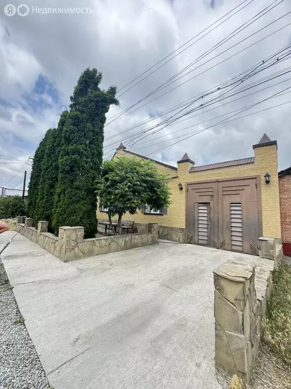Дом в Беслан, Железнодорожная улица, 30 (150 м) - Фото 0