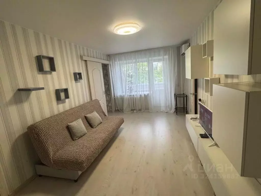 2-к кв. Удмуртия, Ижевск ул. Ленина, 64 (50.0 м) - Фото 1