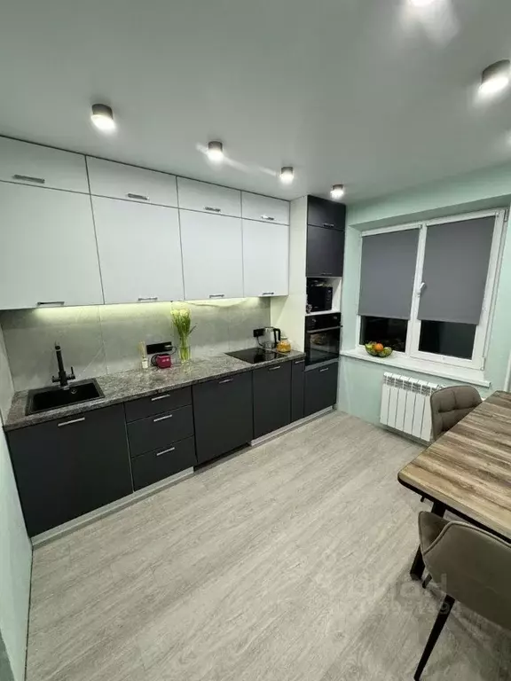 2-к кв. Самарская область, Тольятти ул. Лизы Чайкиной, 21 (50.0 м) - Фото 0