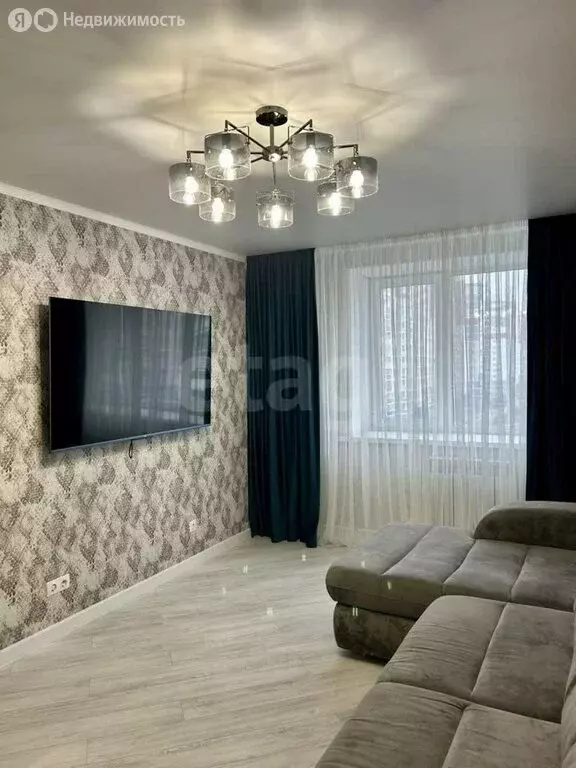 2-комнатная квартира: Брянск, улица имени А.Ф. Войстроченко, 2 (53.5 ... - Фото 1