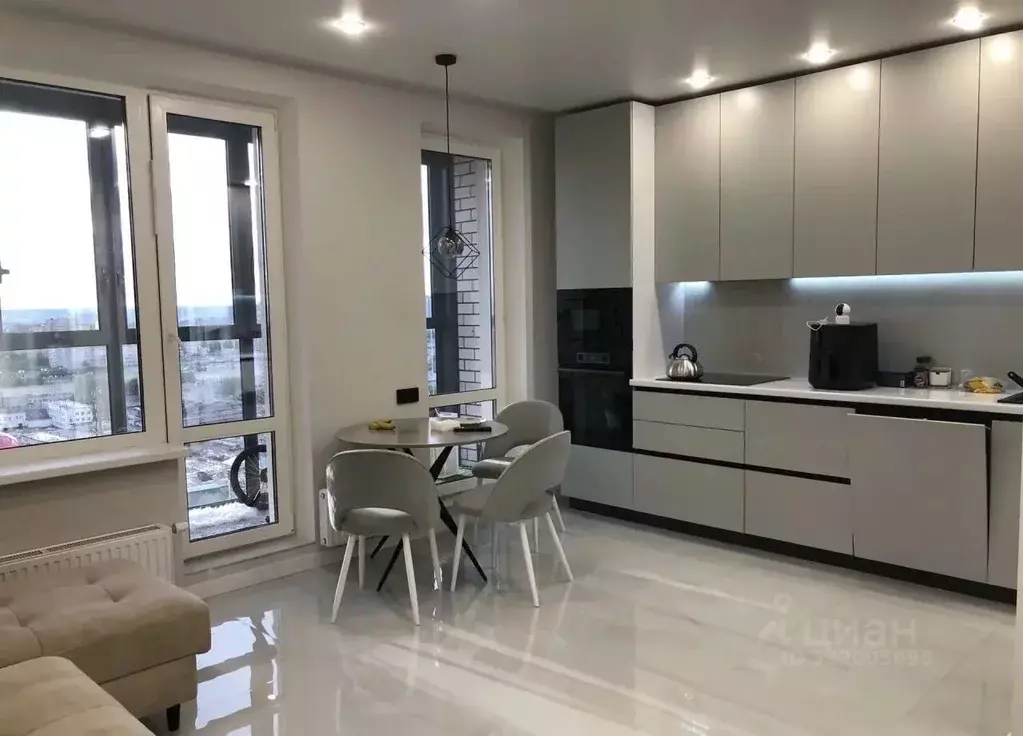 2-к кв. Татарстан, Казань ул. Мансура Хасанова, 13А (50.0 м) - Фото 2