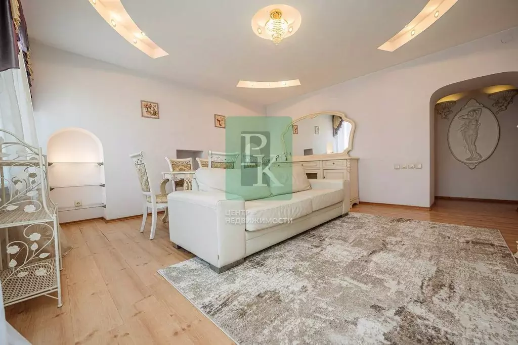 2-к кв. Севастополь ул. Большая Морская, 48 (59.6 м) - Фото 2