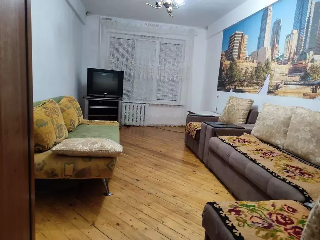 2-к кв. Дагестан, Каспийск ул. Хизроева, 15 (50.0 м) - Фото 1