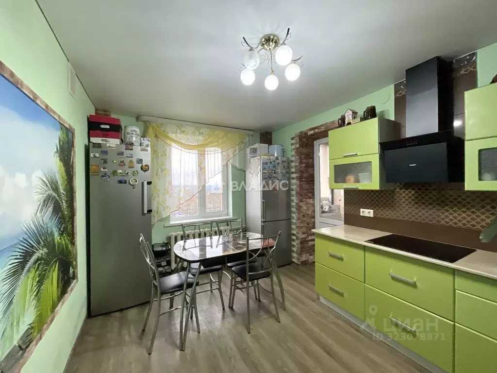 3-к кв. Башкортостан, Благовещенск ул. Комарова, 25 (91.2 м) - Фото 2