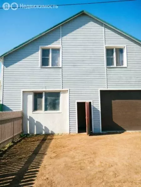 Дом в посёлок городского типа Красное-на-Волге, Полевая улица (240 м) - Фото 1