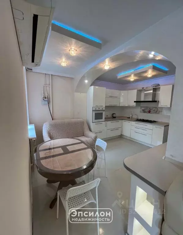 2-к кв. Курская область, Курск Советская ул., 12 (68.1 м) - Фото 1