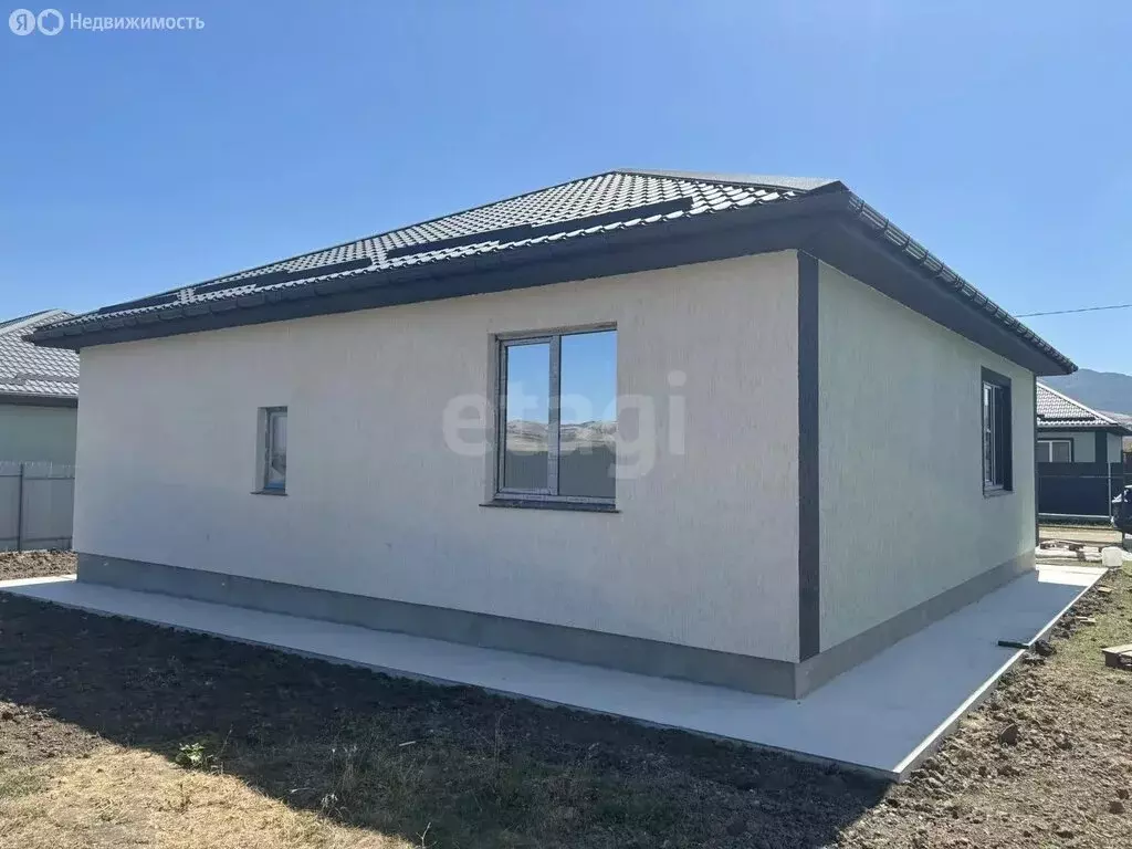 Дом в Доброе, Малиновая улица (100 м) - Фото 1