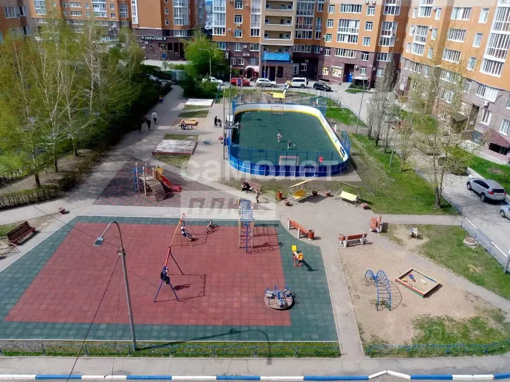 1-к кв. Омская область, Омск просп. Комарова, 15к3 (45.0 м) - Фото 1