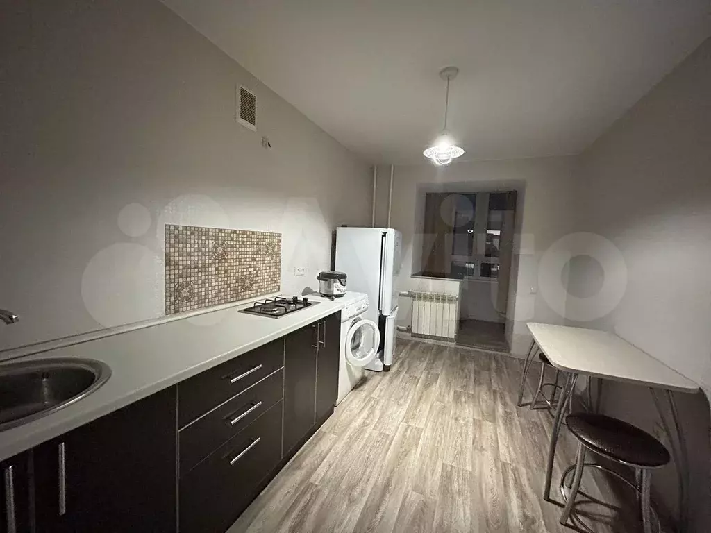 1-к. квартира, 40,1 м, 9/10 эт. - Фото 0