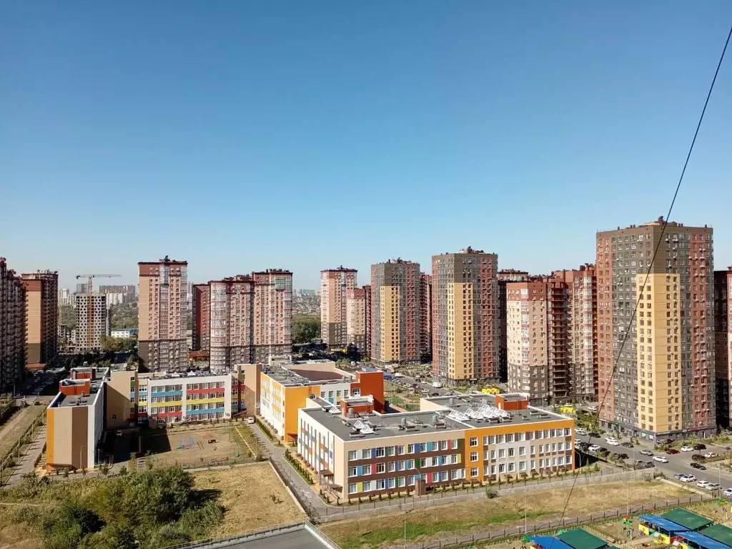 3-к кв. Ростовская область, Ростов-на-Дону просп. 40-летия Победы, ... - Фото 0