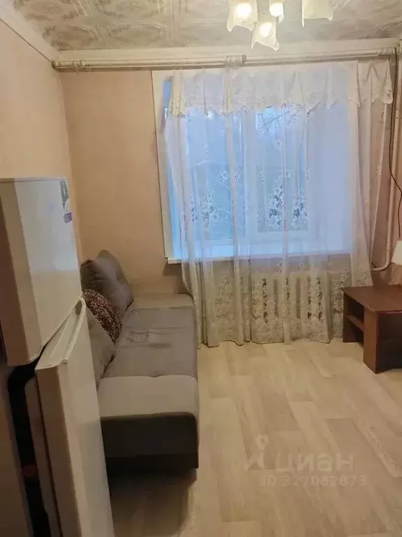 Комната Иркутская область, Иркутск ул. Василия Ледовского, 3А (13.0 м) - Фото 1