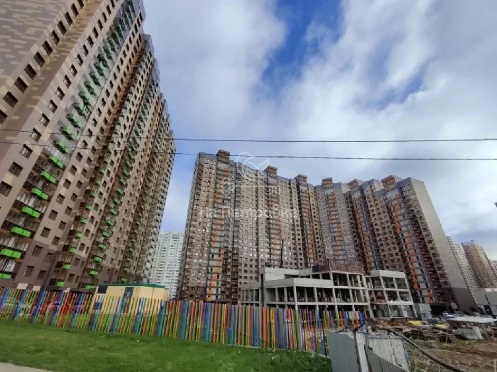 Продается 1-комнатная квартира - Фото 1