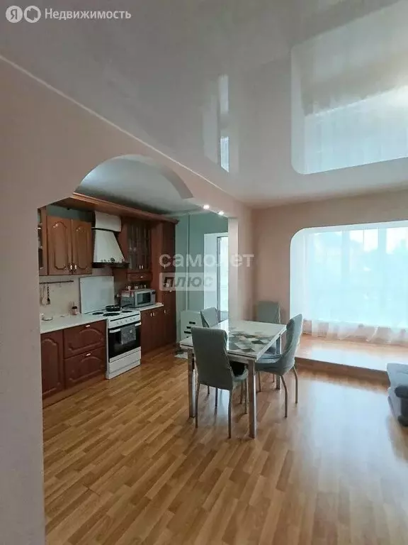 4-комнатная квартира: Ишим, Малая Садовая улица, 64 (75 м) - Фото 0