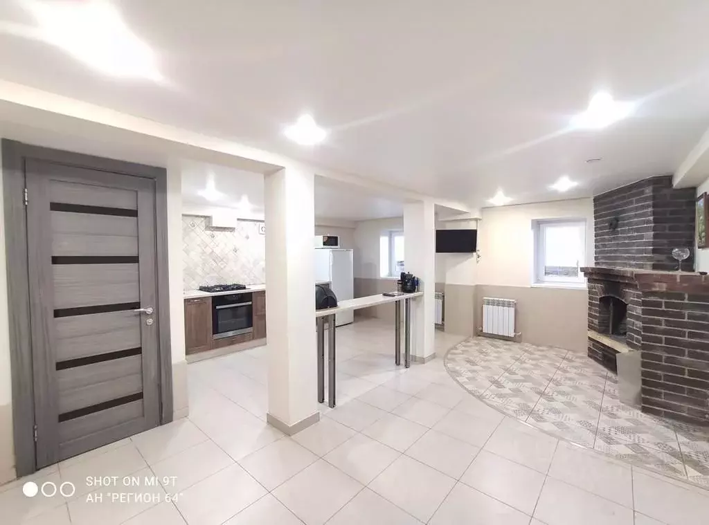 Дом в Саратовская область, Саратов Крекингская ул., 73 (144 м) - Фото 1