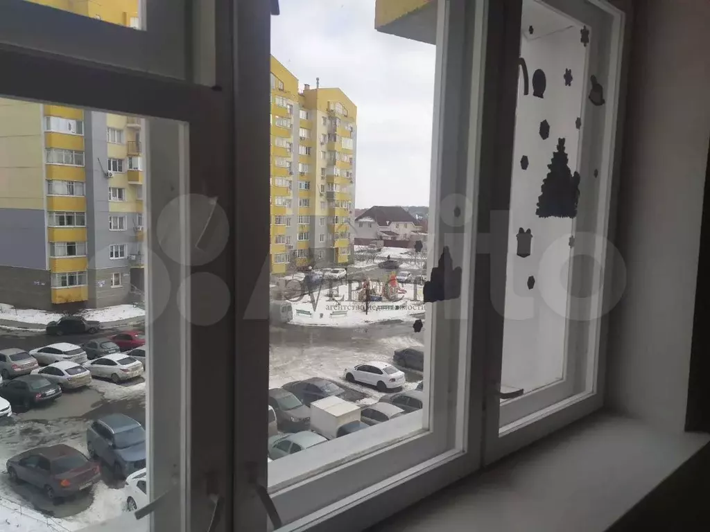 1-к. квартира, 40 м, 4/9 эт. - Фото 1