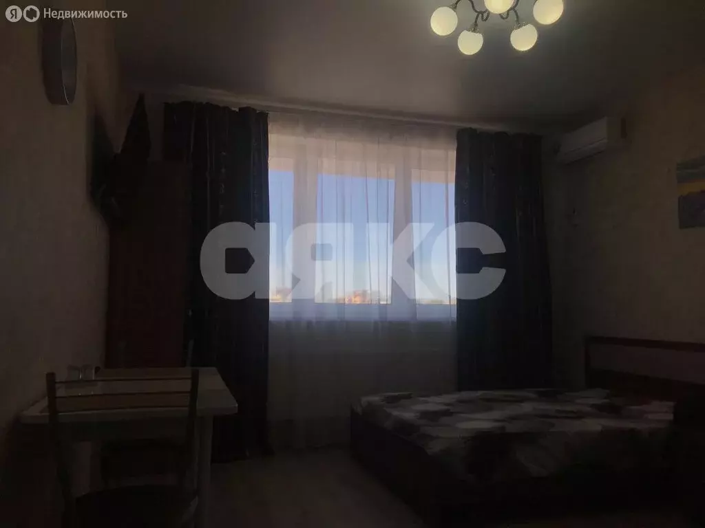 Квартира-студия: Анапа, улица Толстого, 130к1 (25 м) - Фото 1