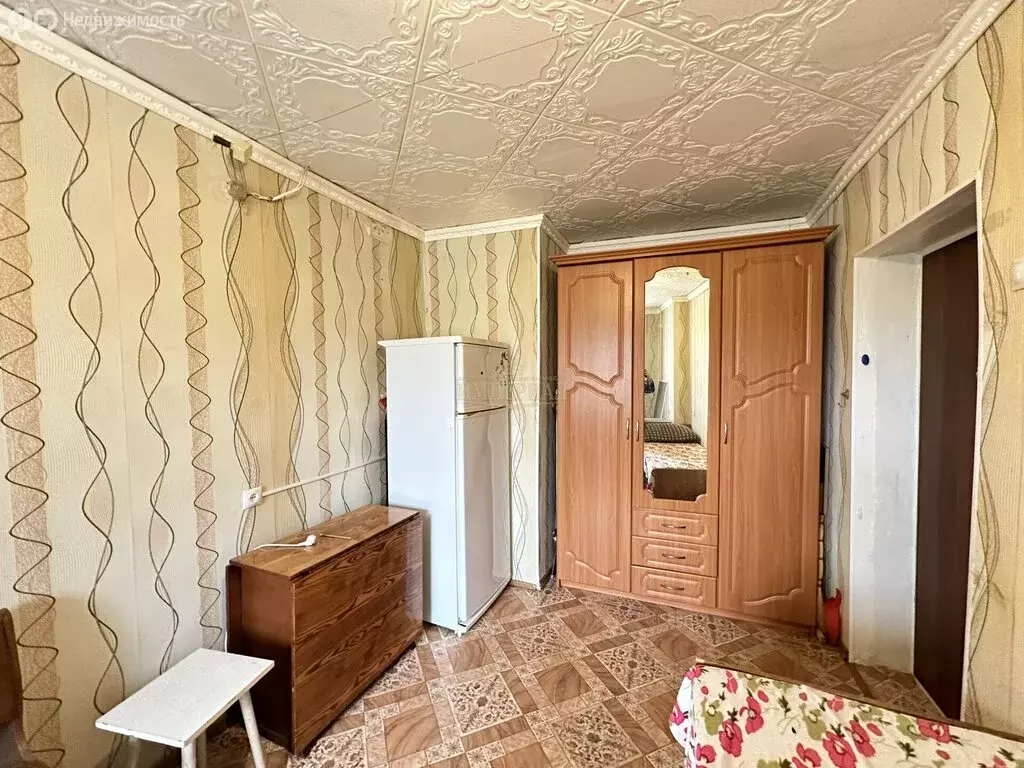 1к в 4-комнатной квартире (13 м) - Фото 0