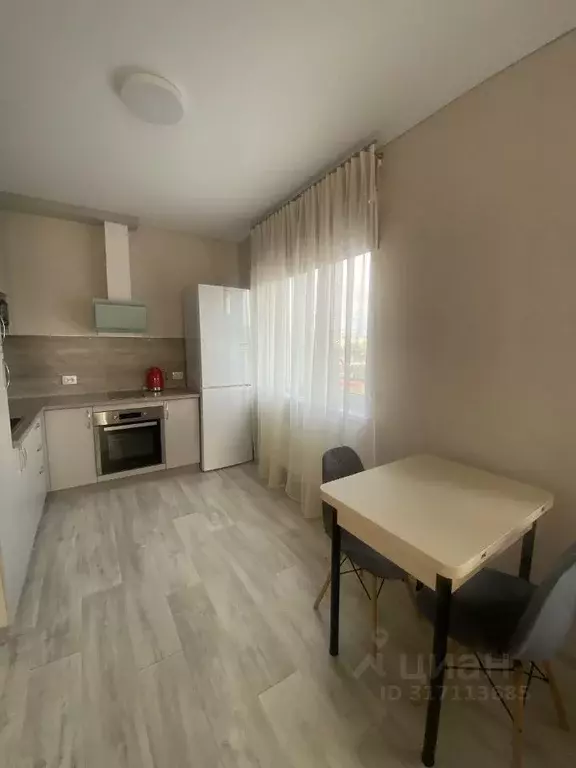 2-к кв. Красноярский край, Красноярск Аральская ул., 53А (49.6 м) - Фото 1