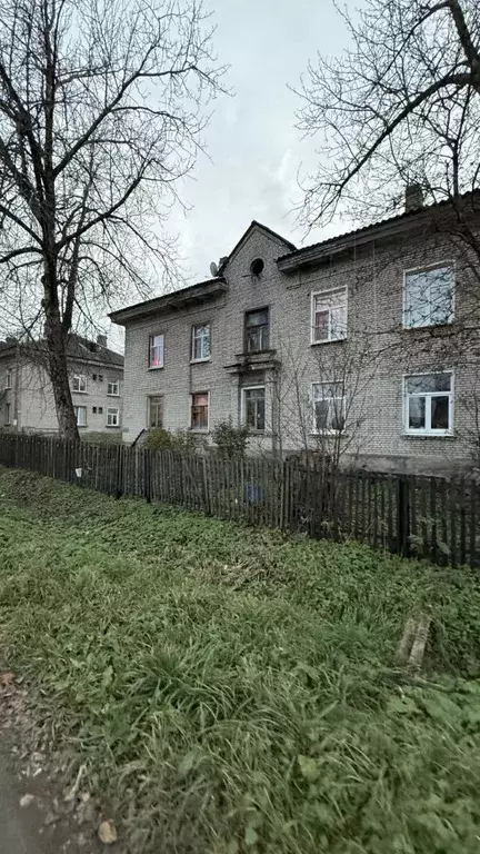 2-к кв. Ленинградская область, Гатчинский муниципальный округ, пос. ... - Фото 1