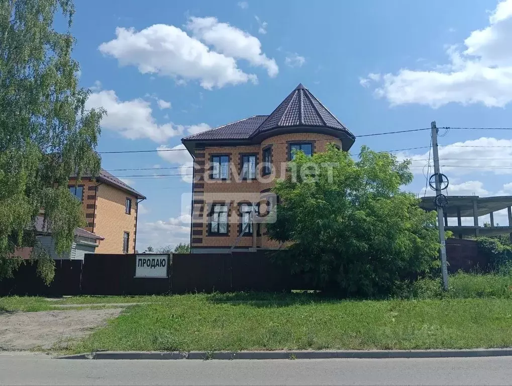 Дом в Пензенская область, Пенза ул. Островского (353 м) - Фото 0