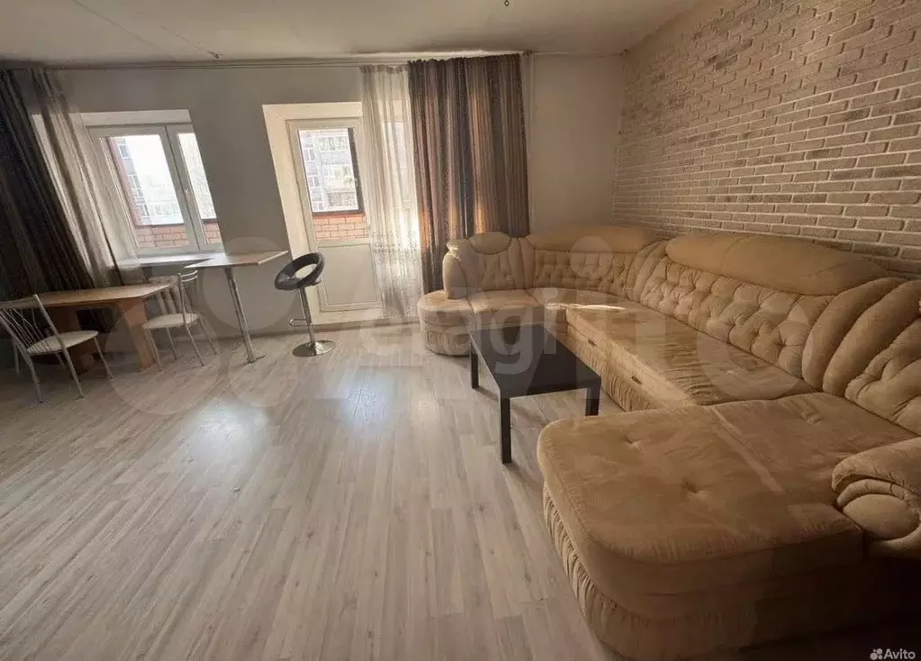 Квартира-студия, 42 м, 4/10 эт. - Фото 0