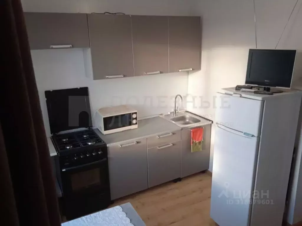 1-к кв. Новгородская область, Боровичи наб. 60 лет Октября, 1 (36.4 м) - Фото 1