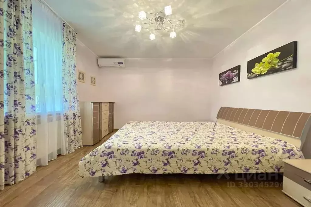 Дом в Крым, Феодосия ул. Листовничей, 32 (100 м) - Фото 2