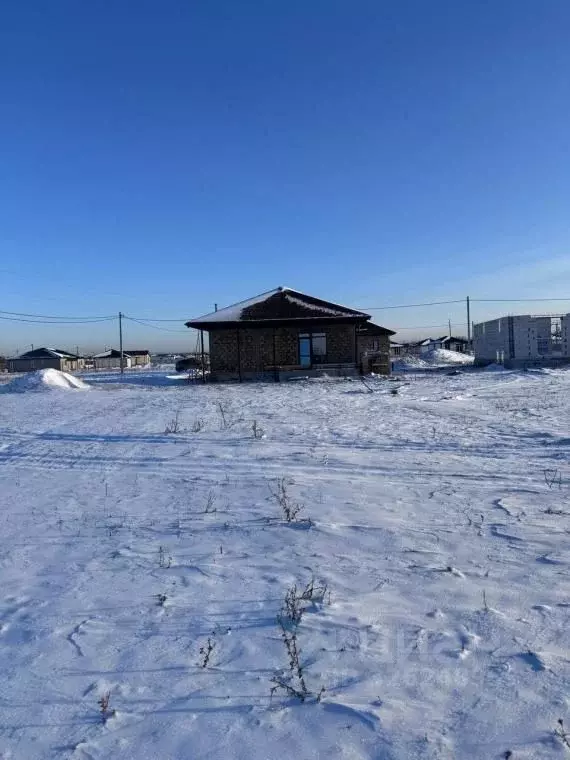 Участок в Крым, Симферопольский район, с. Урожайное  (6.9 сот.) - Фото 1
