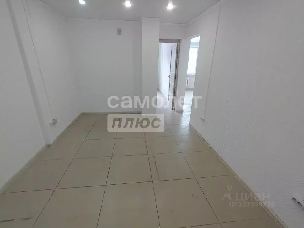 Помещение свободного назначения в Ханты-Мансийский АО, Когалым ул. ... - Фото 2