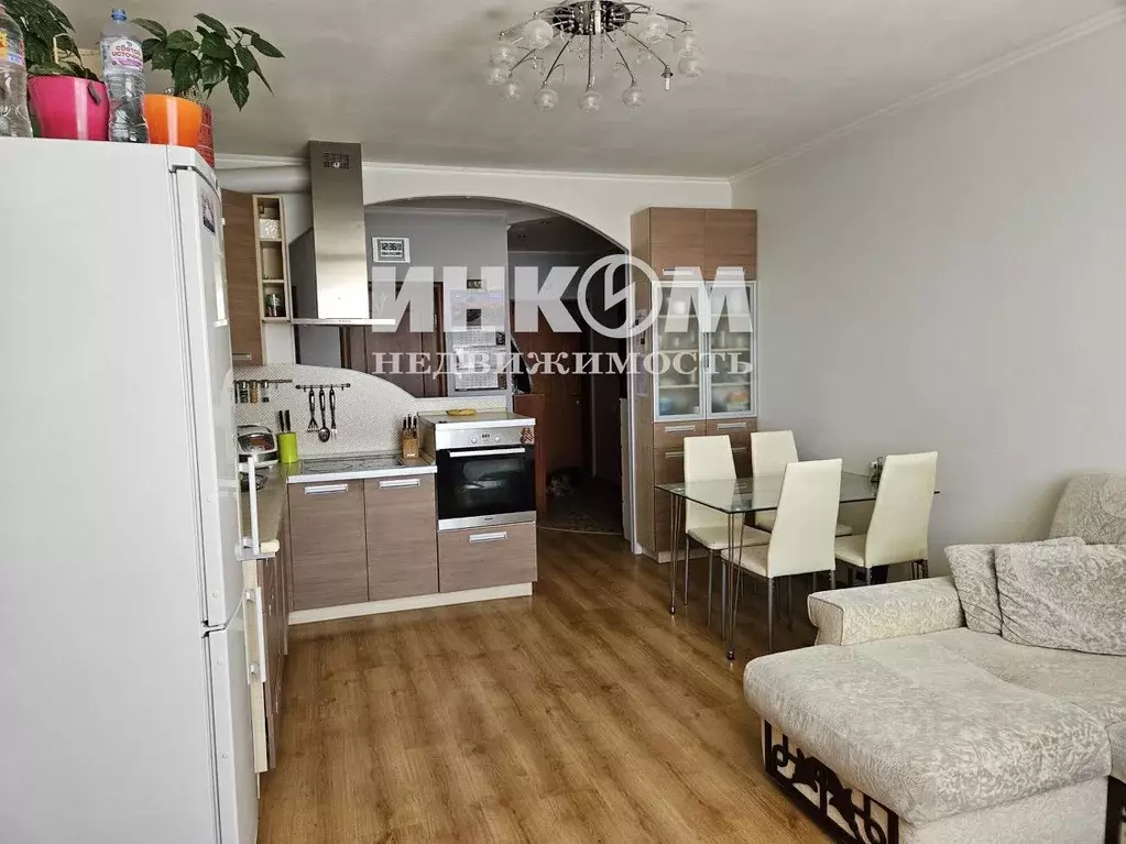 2-к кв. Москва ул. Толбухина, 13К1 (58.3 м) - Фото 0