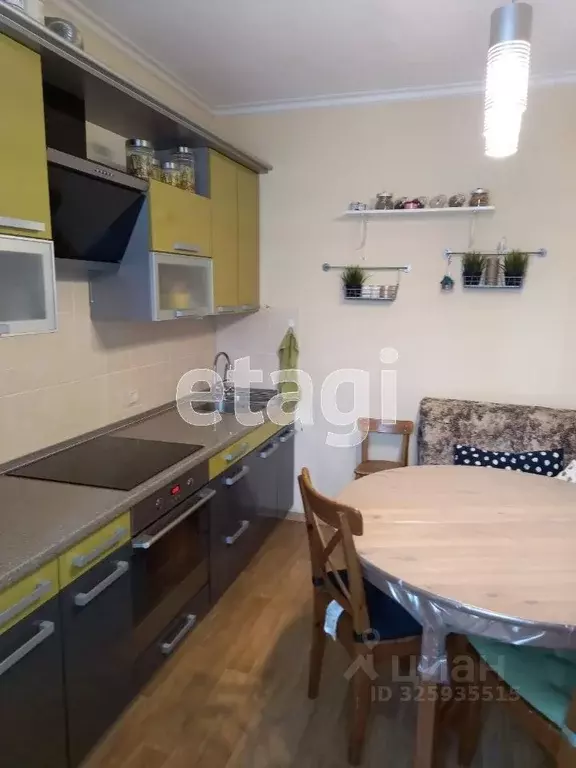 2-к кв. Калужская область, Калуга бул. Солнечный, 2 (65.0 м) - Фото 1