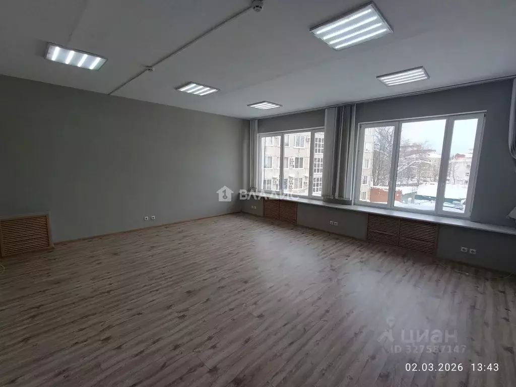 Офис в Коми, Сыктывкар Интернациональная ул., 131 (38 м) - Фото 1