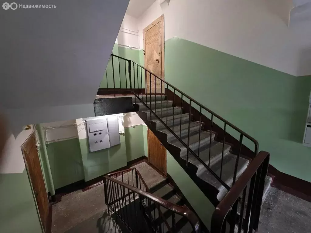 2-комнатная квартира: Кириши, проспект Героев, 18 (55.3 м) - Фото 1