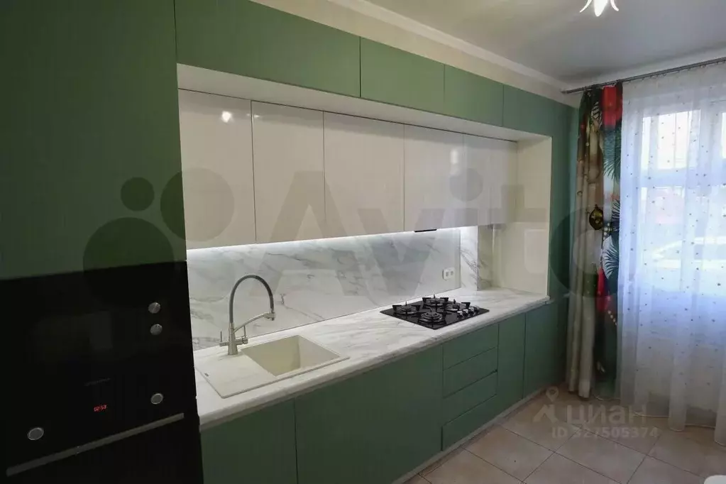 2-к кв. Севастополь просп. Античный, 10 (72.0 м) - Фото 1