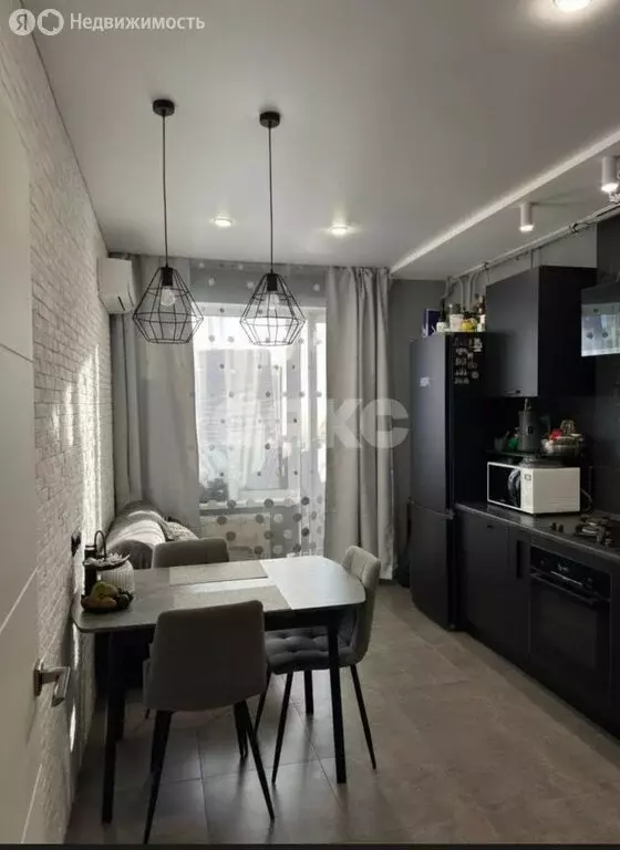 2-комнатная квартира: деревня Красный Посёлок, 18 (59.3 м) - Фото 1