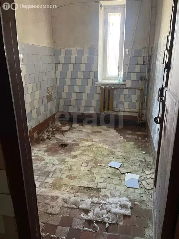 Торговая площадь (545 м) - Фото 1