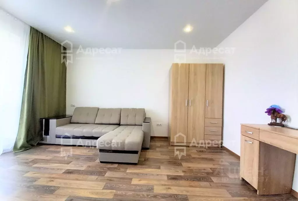 1-к кв. Волгоградская область, Волгоград ул. Базарова, 18 (40.0 м) - Фото 1