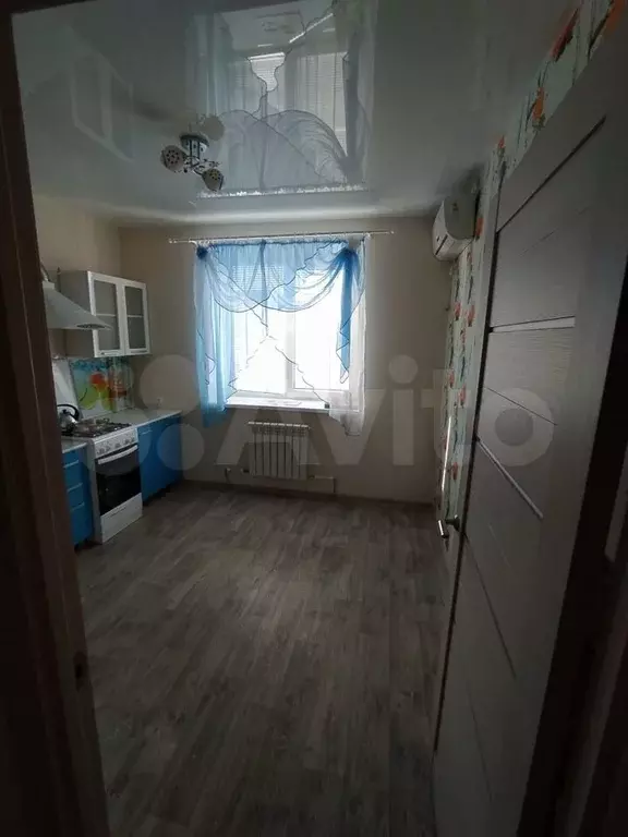 1-к. квартира, 40 м, 3/3 эт. - Фото 0