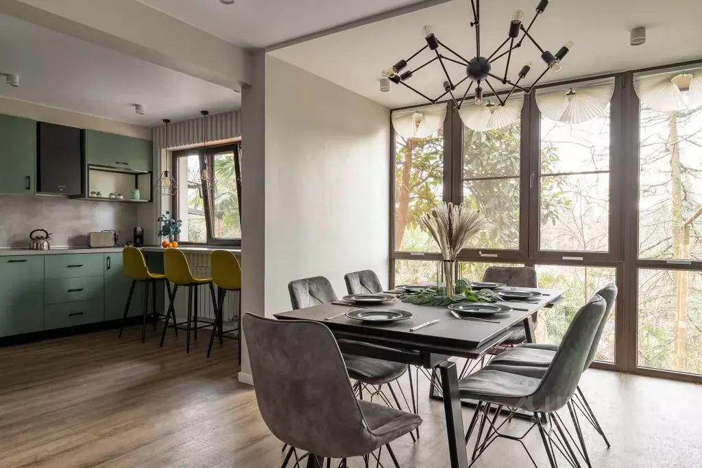 4-к кв. Краснодарский край, Сочи Гагарина мкр, ул. Красноармейская, 31 ... - Фото 0